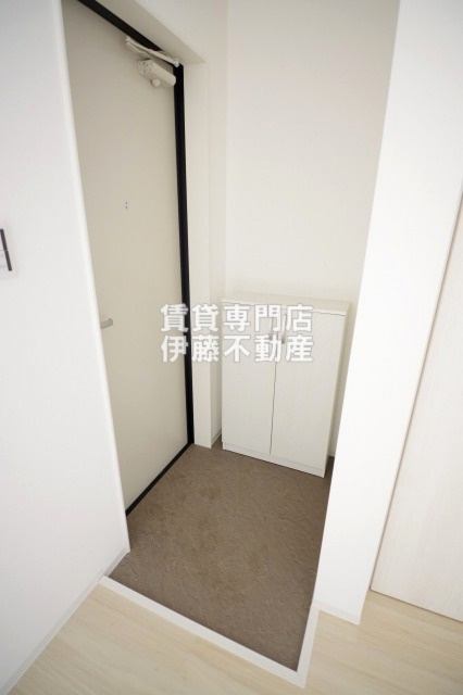 プリシェール杉栄の玄関