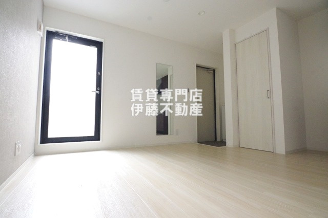 プリシェール杉栄の内装|洋室（7.9帖）