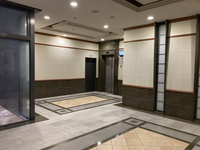 【エントランス】 | フローレンス段原センターコート | 管理の行き届いた綺麗なエントランスです