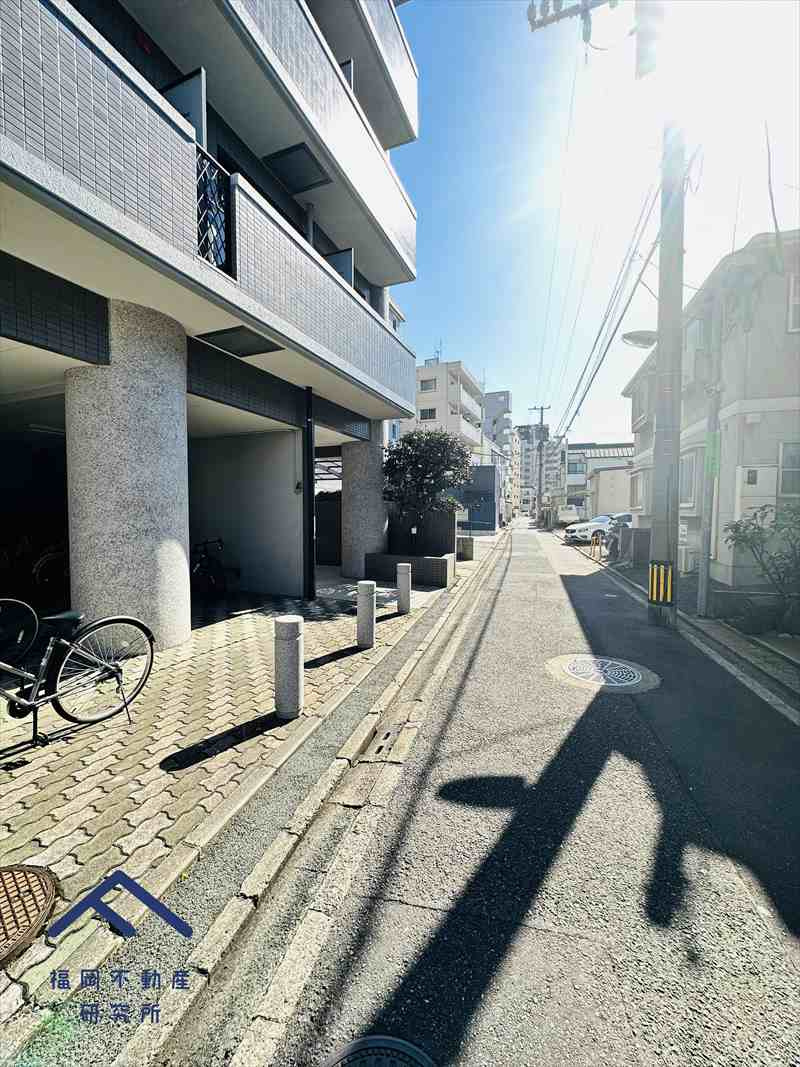 エステートモア箱崎の周辺