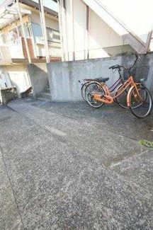 【駐車場】 | 車をお持ちの方に嬉しい駐車場付きの物件です