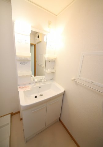 Y.J.Kハイツの独立洗面台