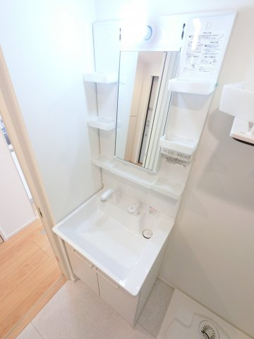 コーワレジデンスの独立洗面台