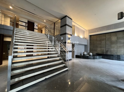 【ロビー】 | KAISEI江戸堀 | ゴージャス！大階段！