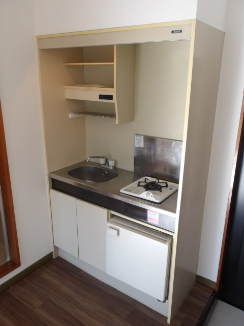 ステュディオ海神のキッチン