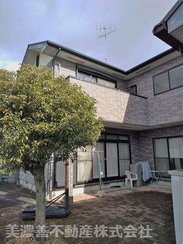 ６０２８５　揖斐郡大野町大野戸建ての庭