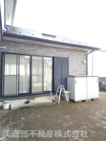 ６０２８５　揖斐郡大野町大野戸建ての庭