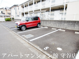 【駐車場】 | レオパレスグリューン守谷