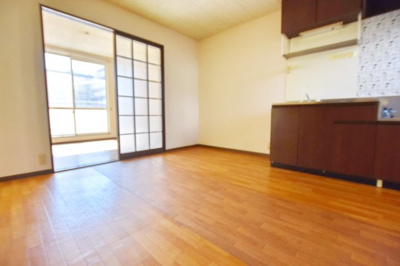 【居間・リビング】 | 山栄グランドハイツ