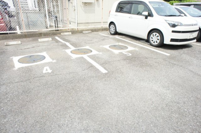 【駐車場】 | マンションしらかば