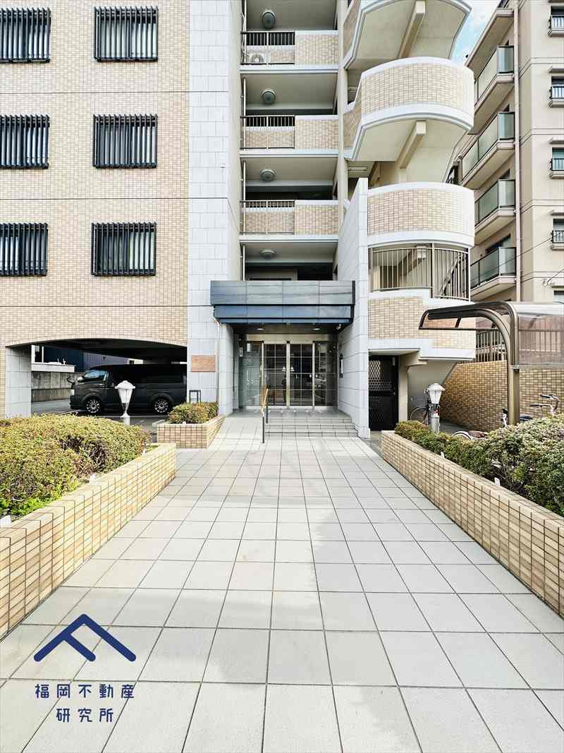 エスポワール南福岡の外観