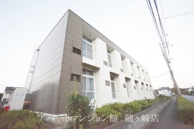 【外観】 | レオパレスビクトリーI | 画像1