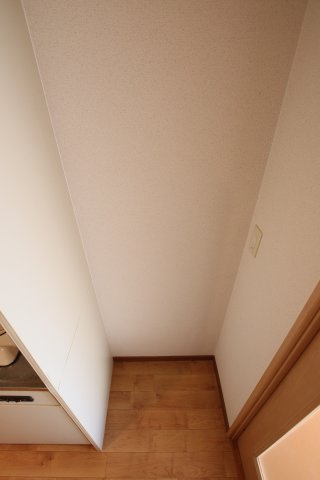【その他】 | プレジオ・カーサⅡ番館 | 冷蔵庫スペース