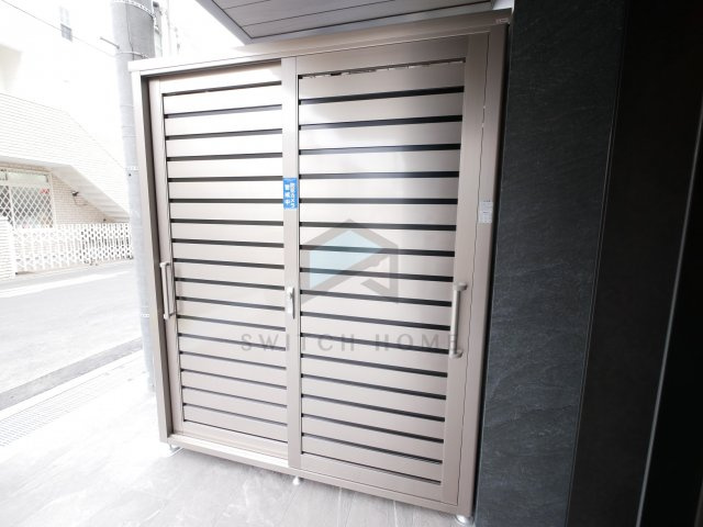 【その他共用部分】 | ラウレア上小阪 | ゴミ置き場