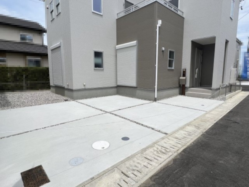 碧南市旭町新築戸建　2号棟の駐車場|駐車スペースもあります