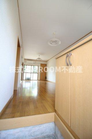 渡瀬住宅の玄関|毎日通る玄関はこちらです