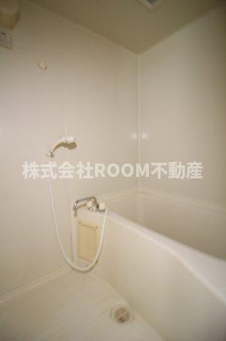渡瀬住宅の浴室|きれいなお風呂です