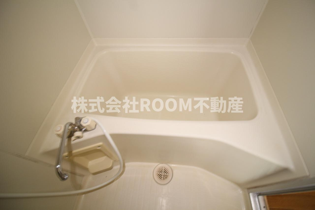 渡瀬住宅の浴室|きれいなお風呂です