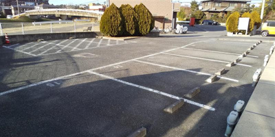 【駐車場】 | レオパレスブリッジ | 画像7