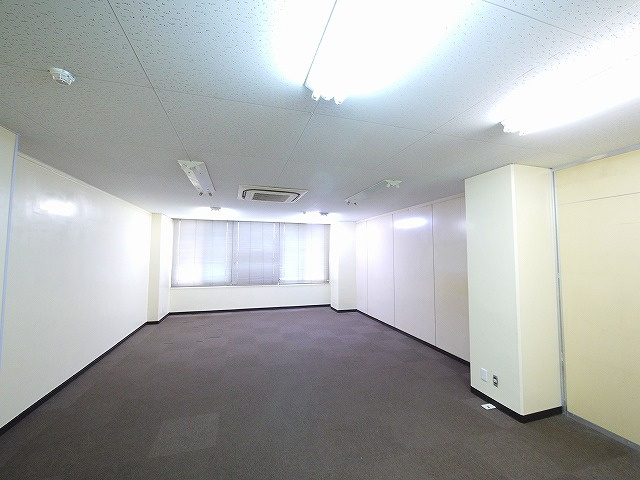 カイモト第三ビルの内装