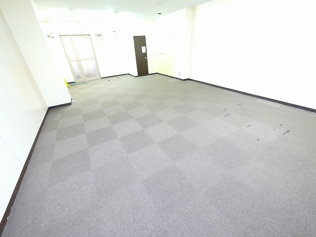 カイモト第三ビルの内装