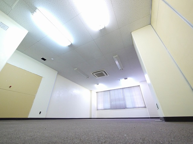 カイモト第三ビルの内装