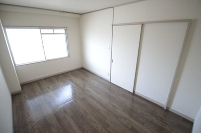 【洋室】 | LaLa Kasuga