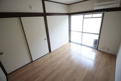 【洋室】 | LaLa Kasuga