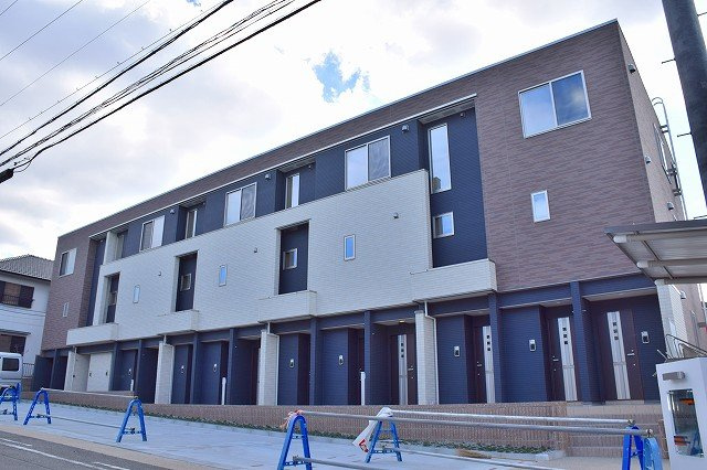ロイヤルコート上ノ山の外観|物件の外観です