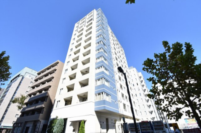 【外観】 | Dクラディア新横浜プラチナソリッド | 総戸数68戸、2007年2月築、管理人は日勤勤務につき管理体制良好です♪