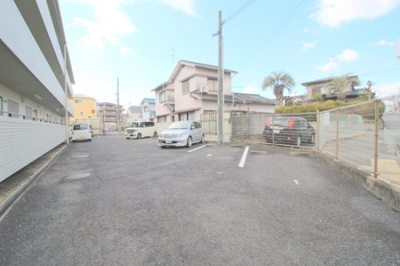 【駐車場】 | ラポール春日