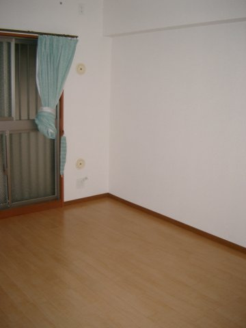 ライオンズシティ大府駅前　　刈谷市近郊の賃貸ならクラスホーム刈谷店の居間・リビング