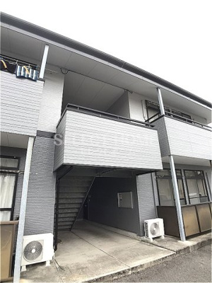 【エントランス】 | サープラス浅井Ｂ | エントランスです
