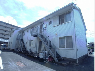 タプロコート弐番館【キャッシュバック対象物件】の駐車場