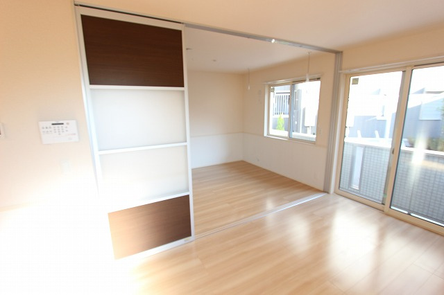 リヴィエール湘南Aの洋室