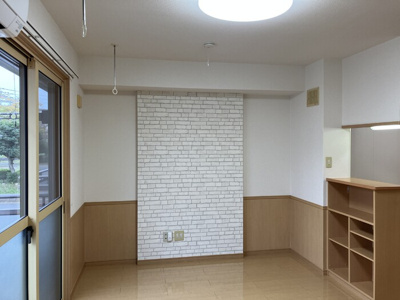 【洋室】 | ガーデンヒルズA