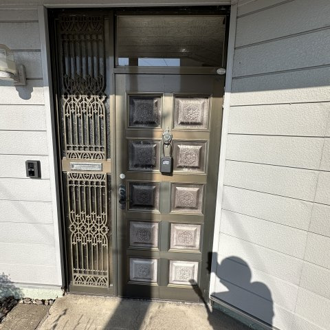 室蘭市宮の森町4丁目21-9戸建の玄関|シンプルで使いやすい玄関です