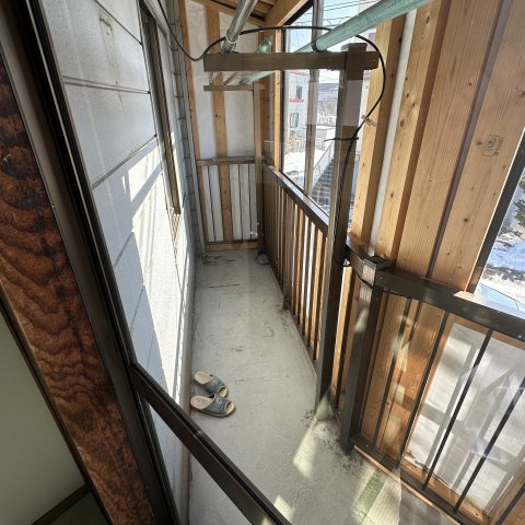 室蘭市宮の森町4丁目21-9戸建のバルコニー|広々としたバルコニーです