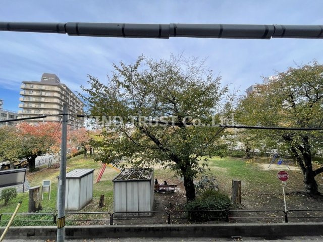 アドバンス西梅田ビオスの展望