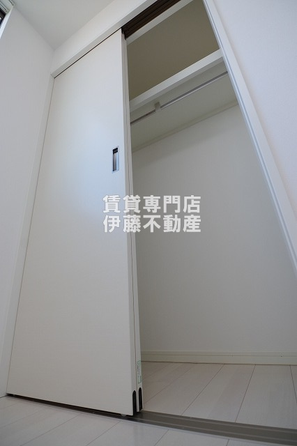 オリエンタル清水の収納|クローゼット