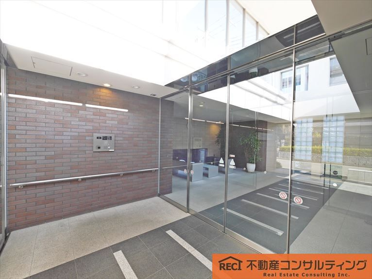 Brilliaプラネ芦屋伊勢町の外観