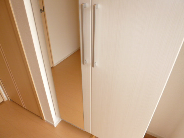 パーク・ヴィラＫ　Ａの内装|シューズボックス