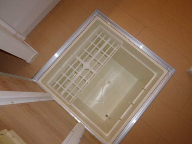 パーク・ヴィラＫ　Ａの収納|床下収納