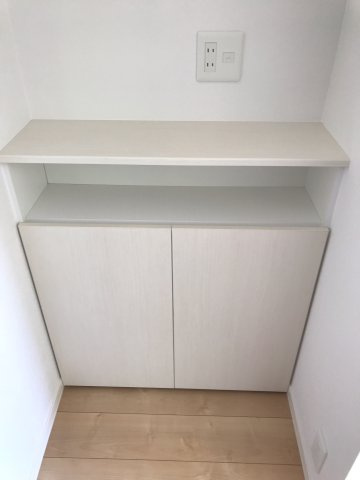 サンハピネス築地の収納|こまごまとしたものを収納できそうですね