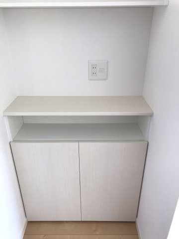 サンハピネス築地の収納|小物を収納するのに便利です