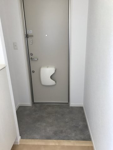 サンハピネス築地の玄関|落ち着いた玄関です