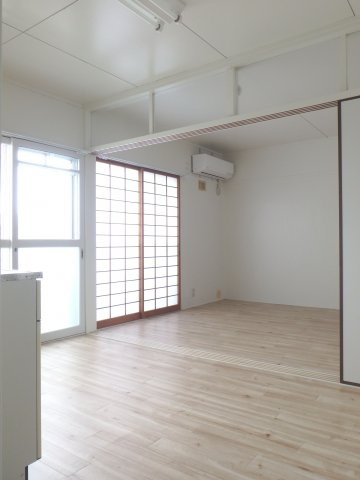 ビレッジハウス境港第三2号棟の居間・リビング|506号室の写真（イメージ写真）