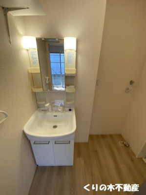 【洗面所】 | フォレストA棟 | 脱衣スペースもあります（同タイプのお部屋です。現況を優先します。）