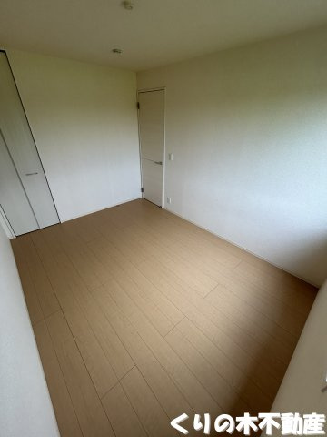 【洋室】 | フォレストA棟 | コンパクトで使いやすい洋室です