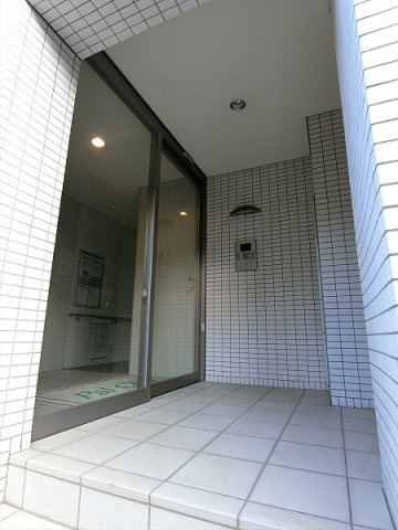 【エントランス】